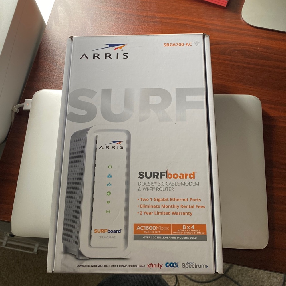 Arris Surfboard SBG6700-AC wireless modem